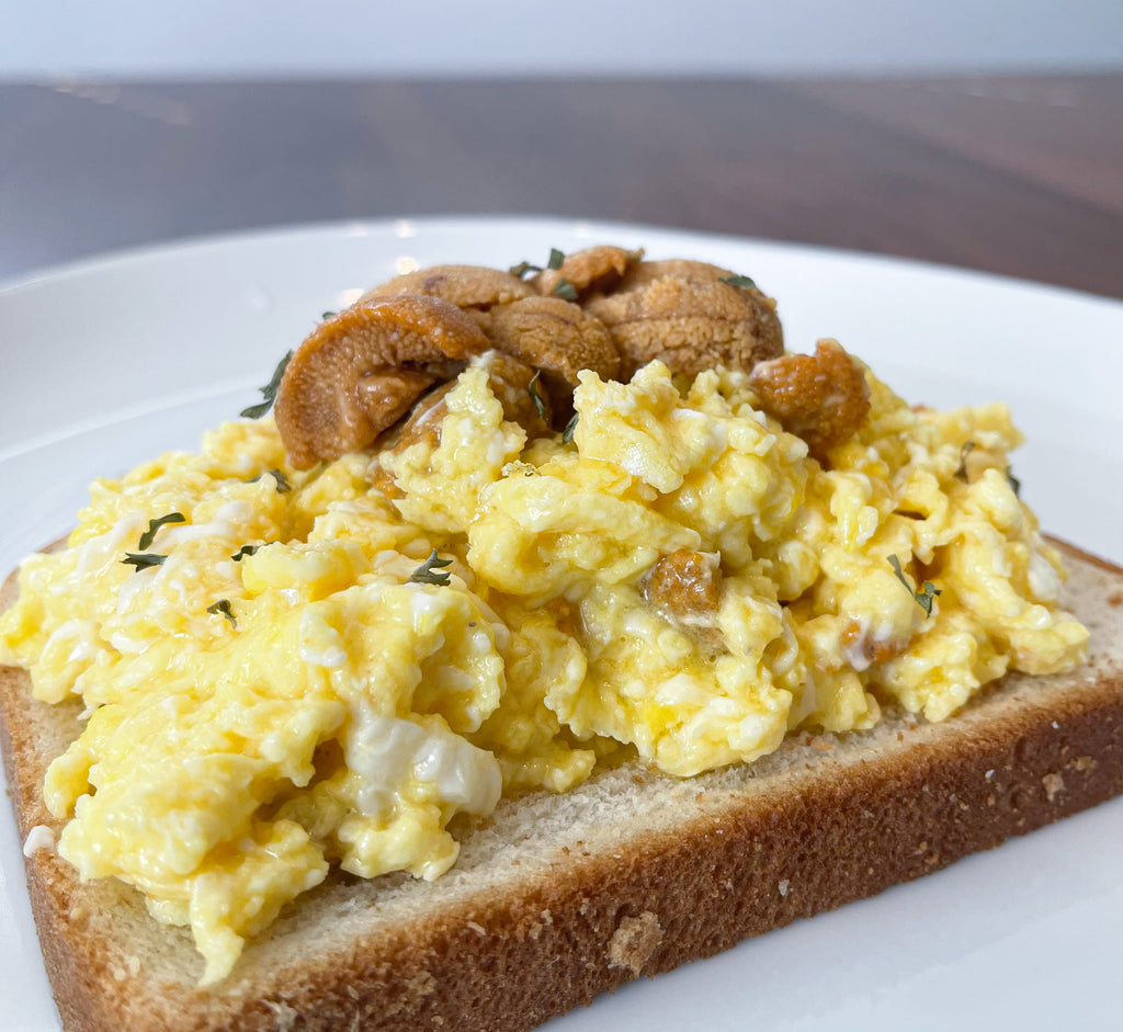 Sea urchin scrambled eggs (Gordan Ramsay's edition)